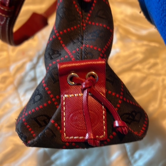 DOONEY & BOURKE Logo Fabric Hobo Bag w/ Silver Tone Hardward - Picture 7 of 12